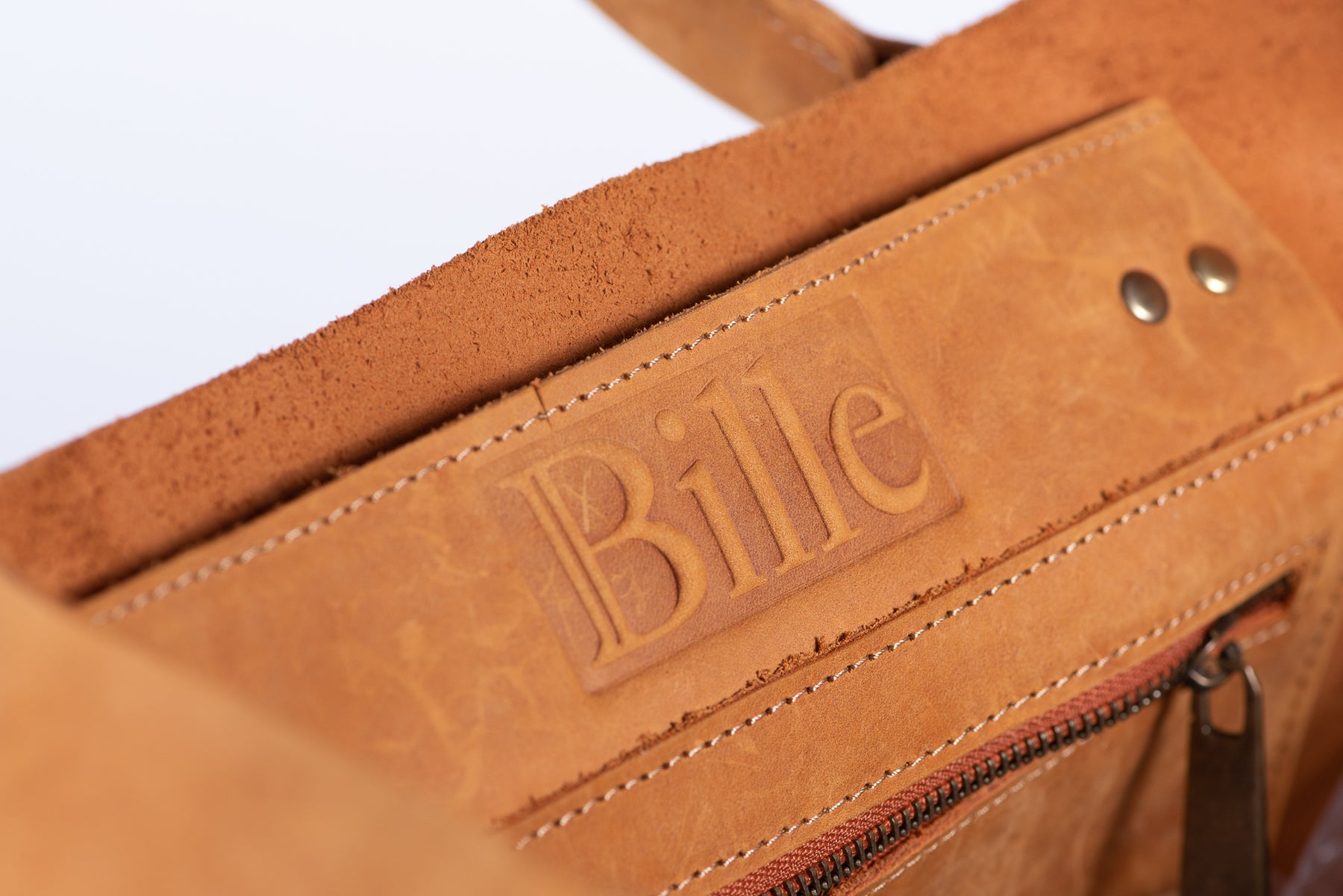 Beautiful leather with Bille logo